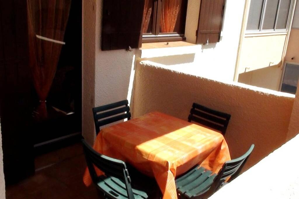 Appartement Calme Entre Terre Et Mer Proche Plage Fleury  Zewnętrze zdjęcie